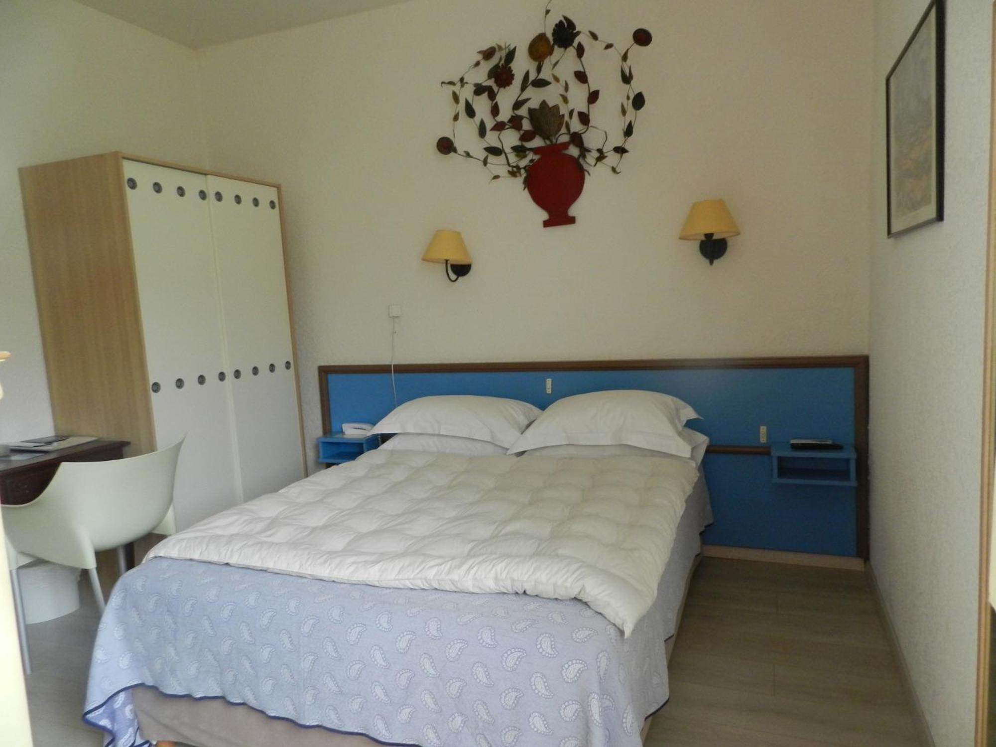 Grand Hotel Moriaz Le Lavandou Oda fotoğraf